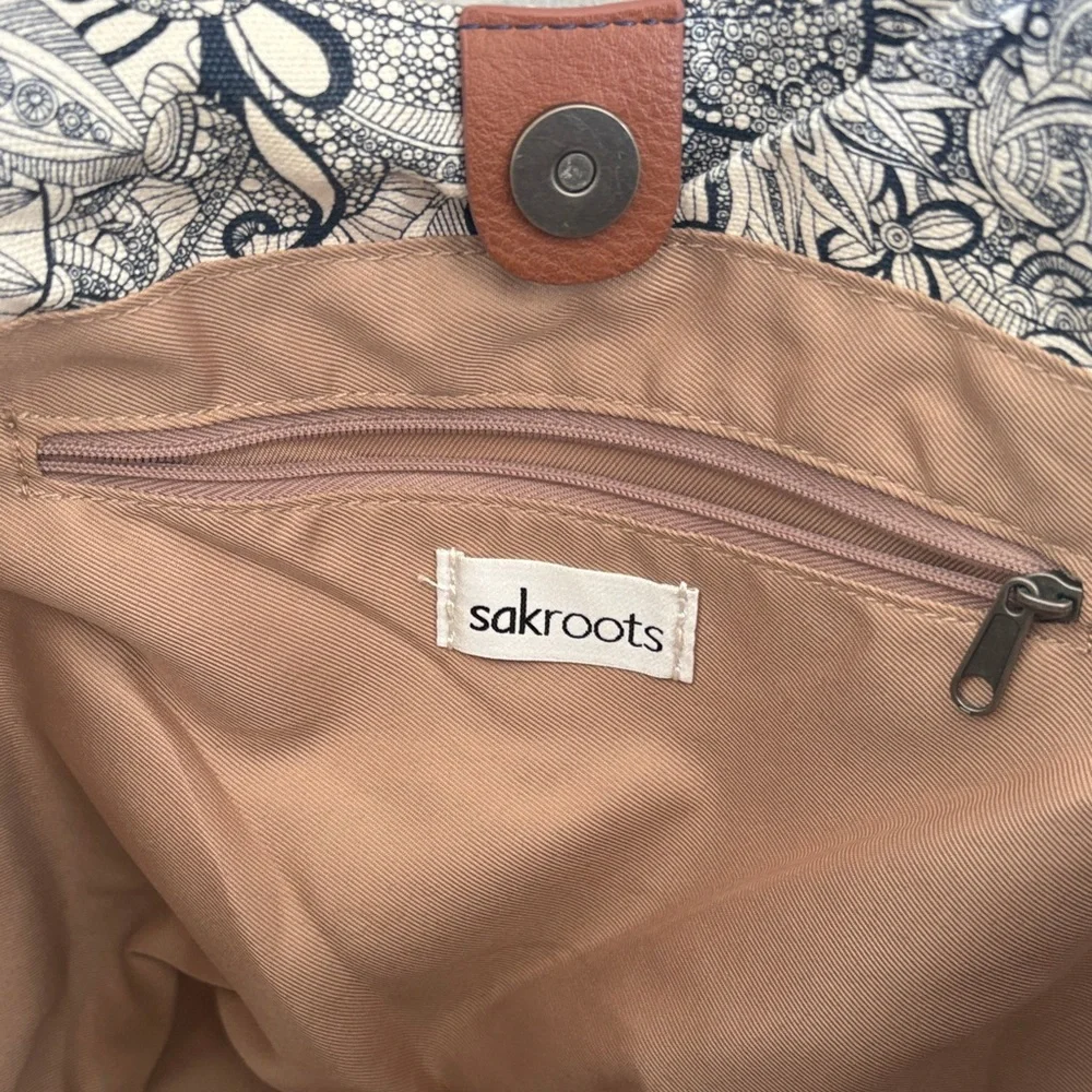 Sakroots Roma Shopper Bag - Picture 4 of 8
